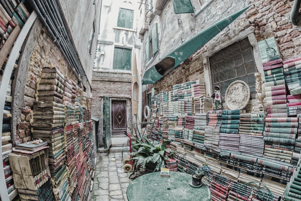 a famous bookstore in venice